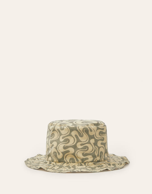 Camu hat