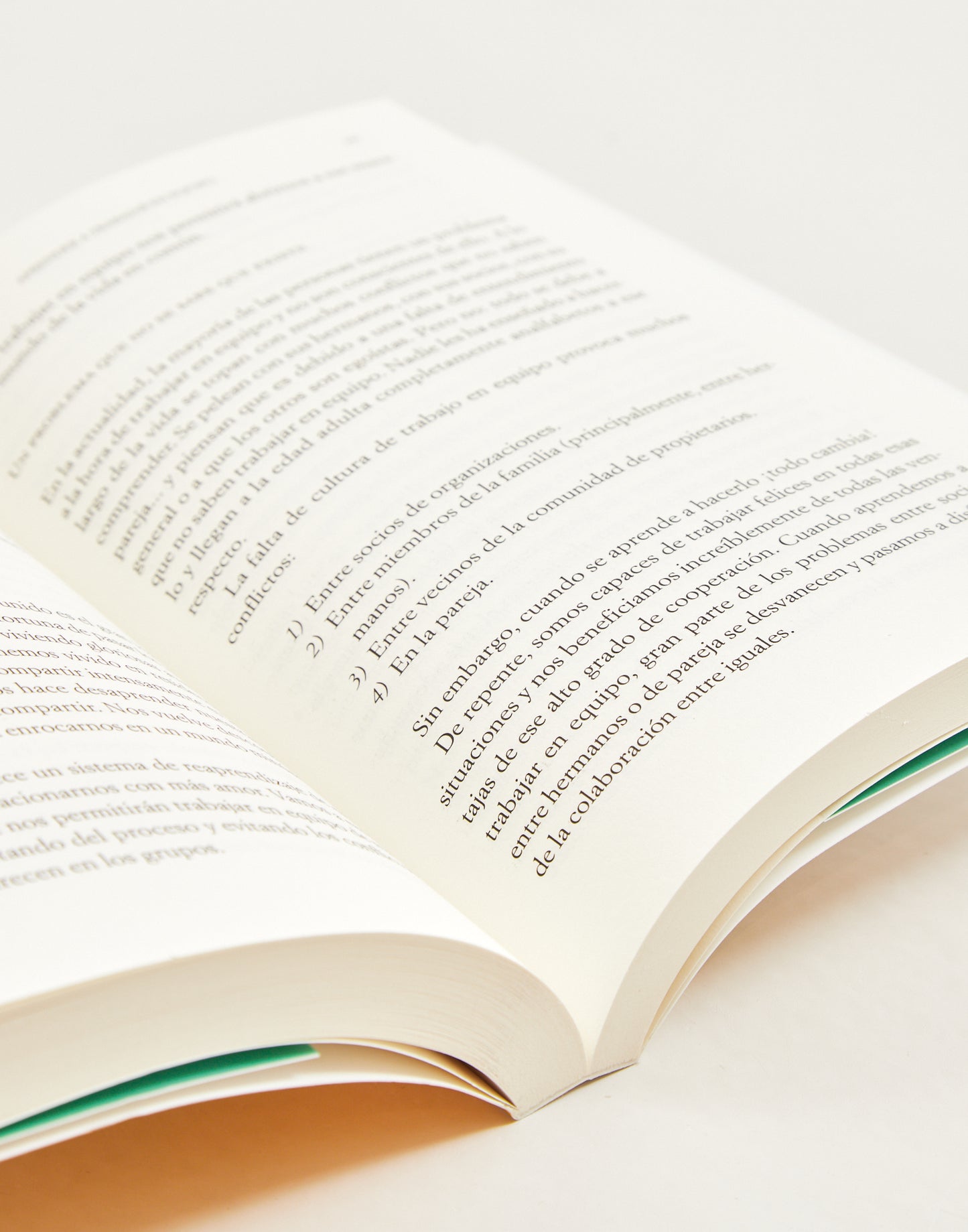 No hagas montañas de granos de arena