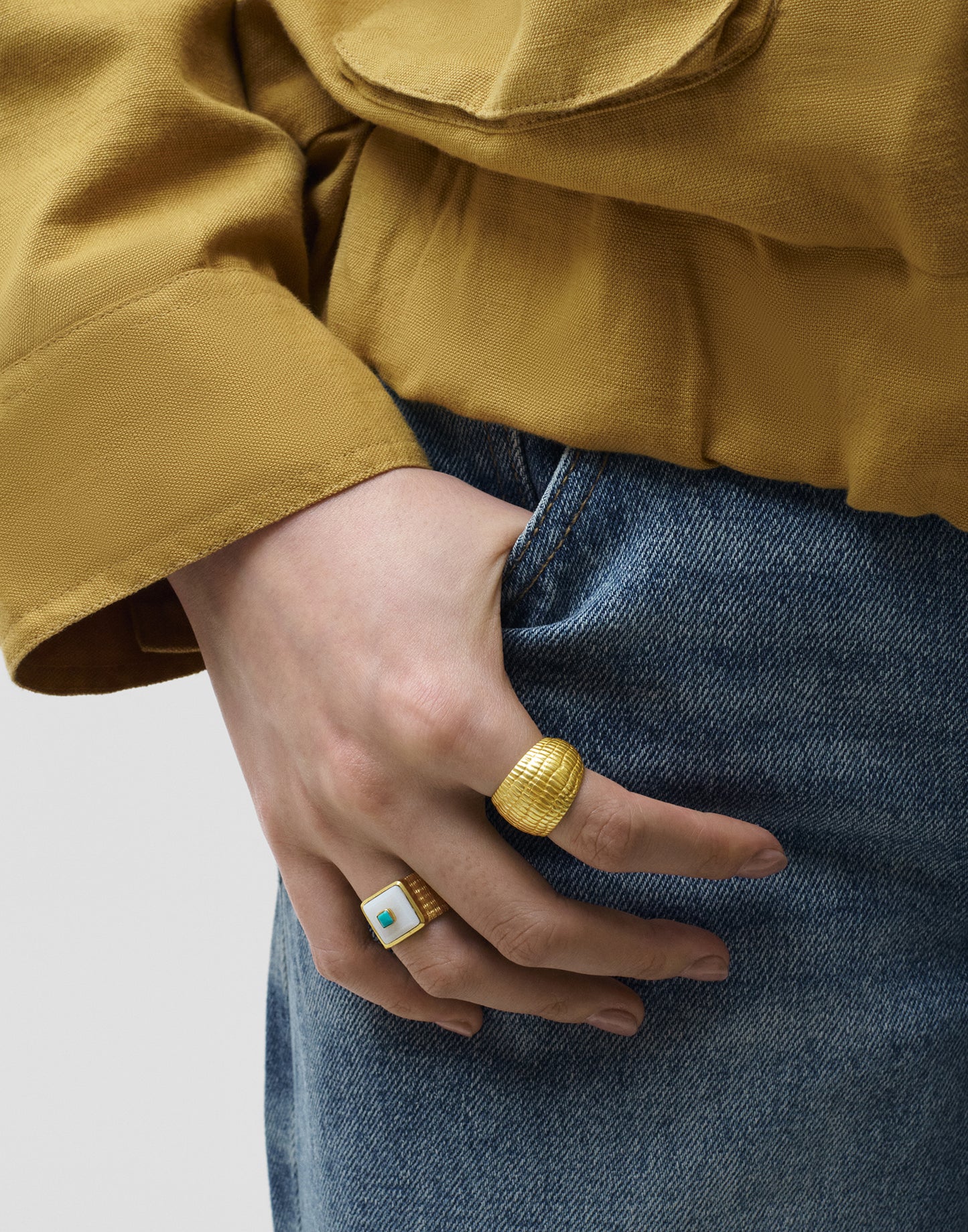 Bague carrée émail