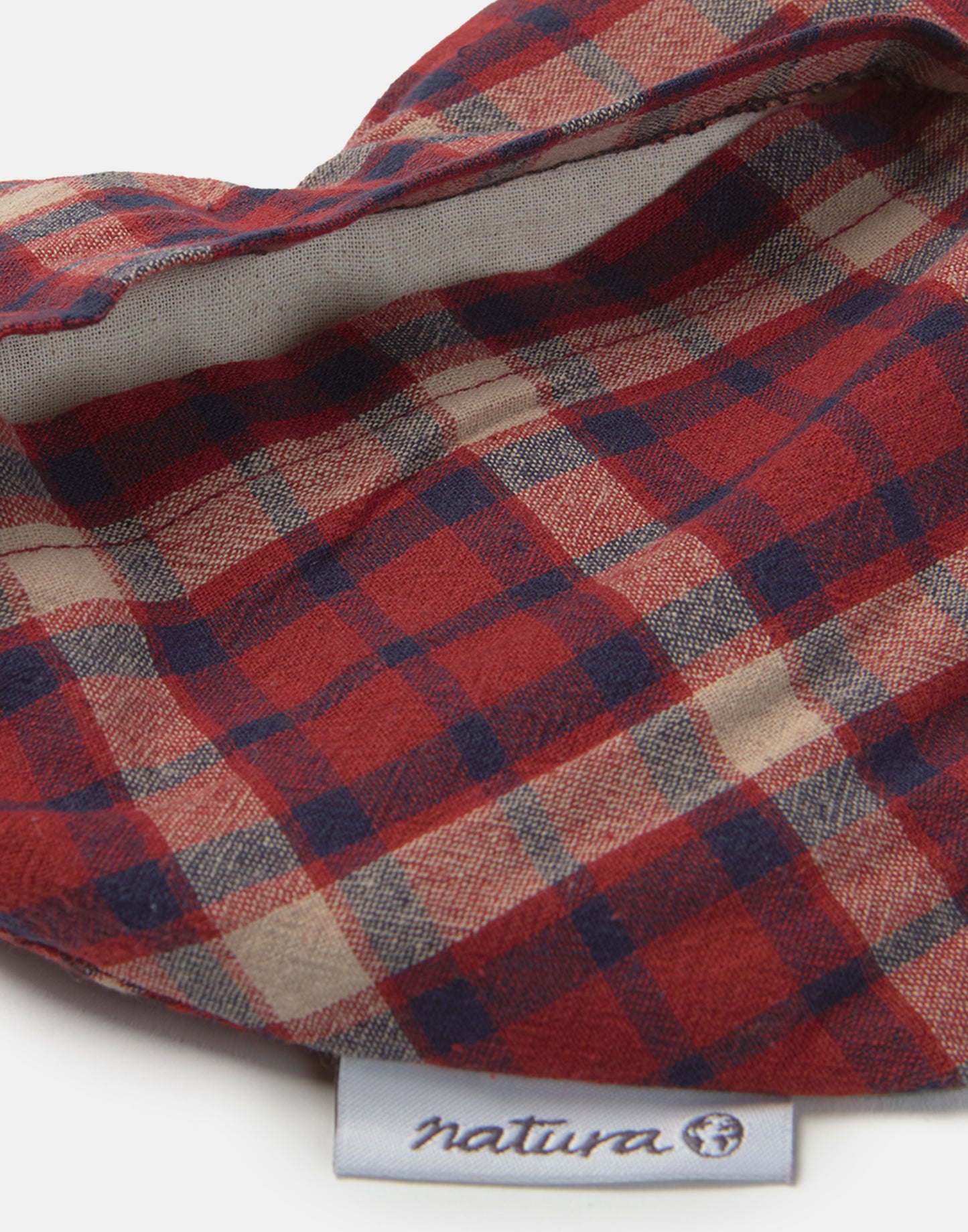 Cojín corazón con turmalina