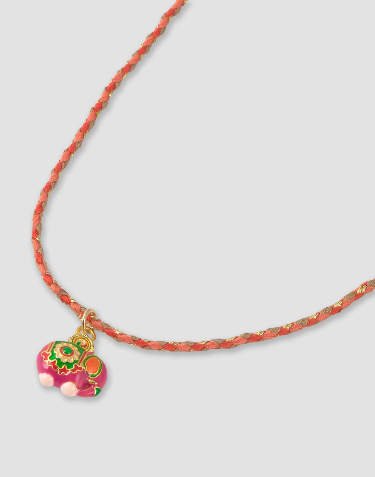 Collar elefante