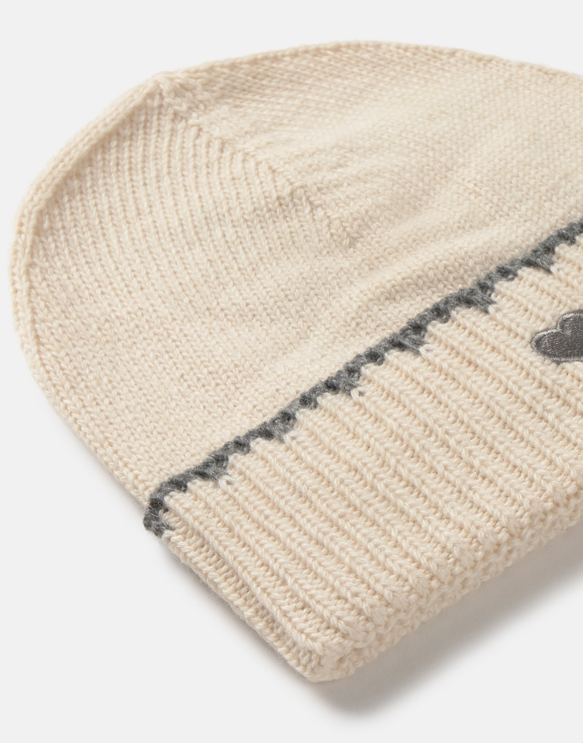 Strickmütze mit Herz