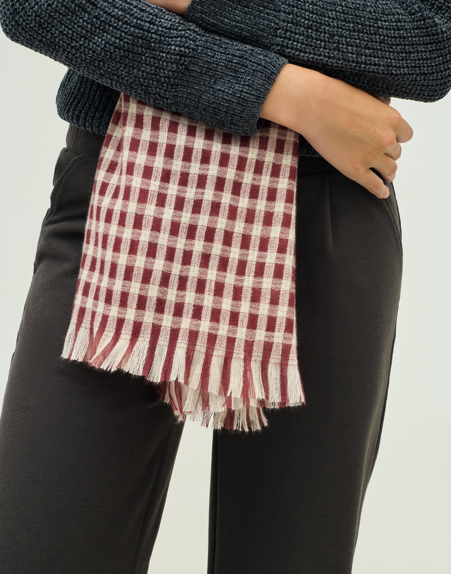 Bufanda fina cuadrito burgundy