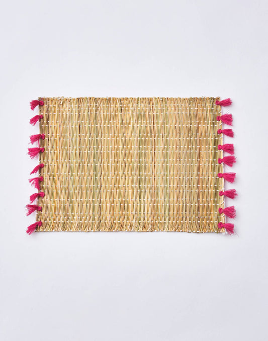 Placemat with pom-poms