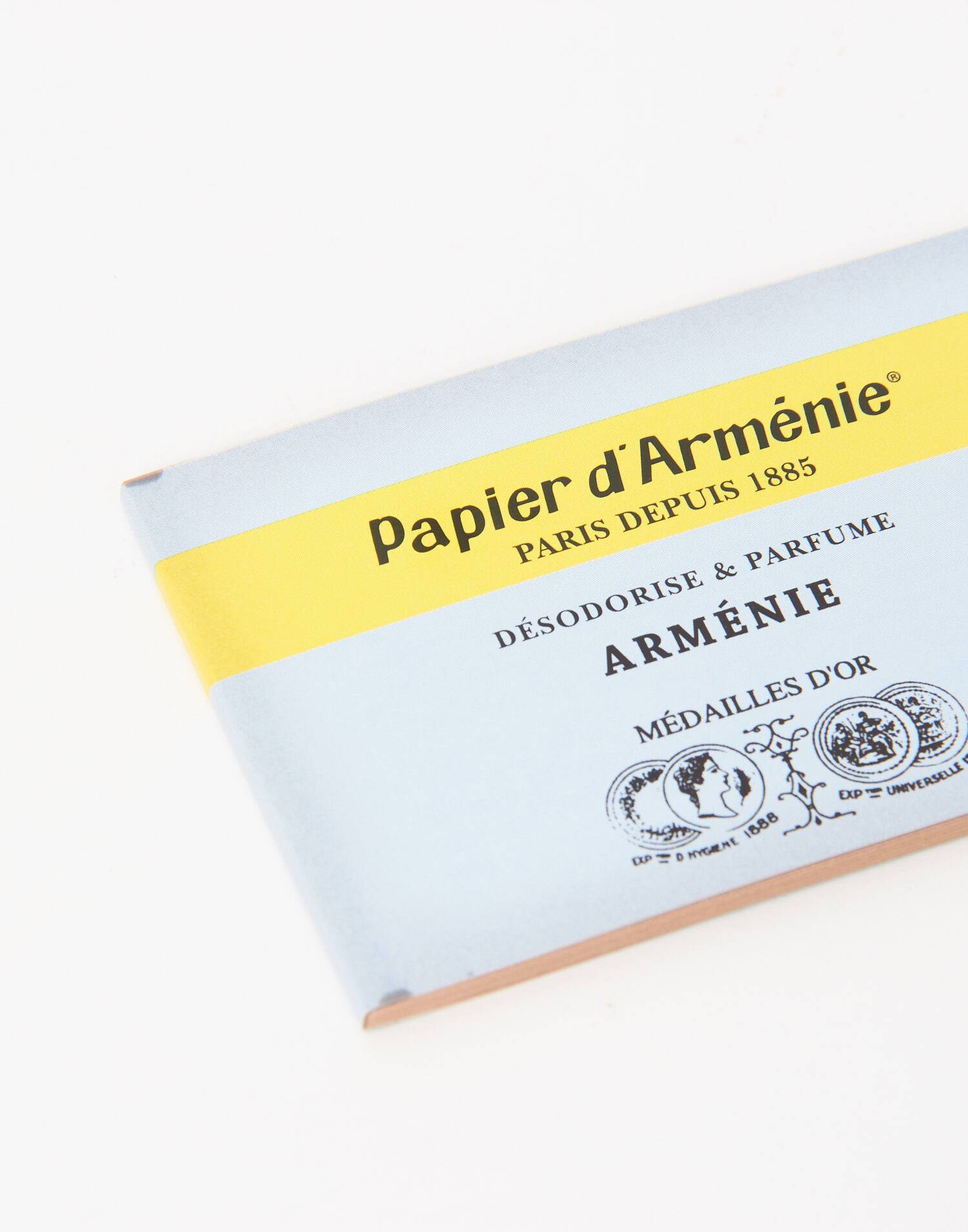 Tradition : le papier d'Arménie, l'un des plus anciens parfums du monde 