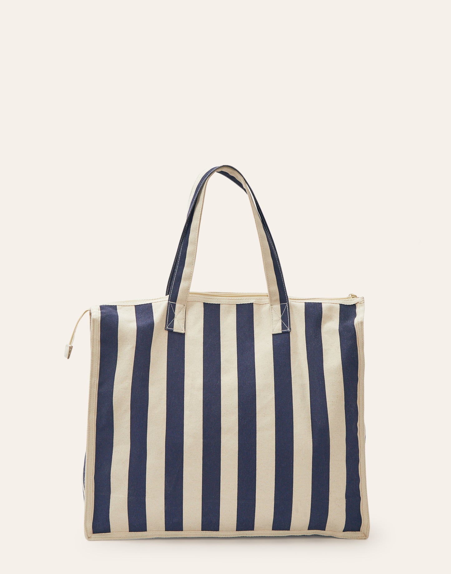 Striped bag with pockets
