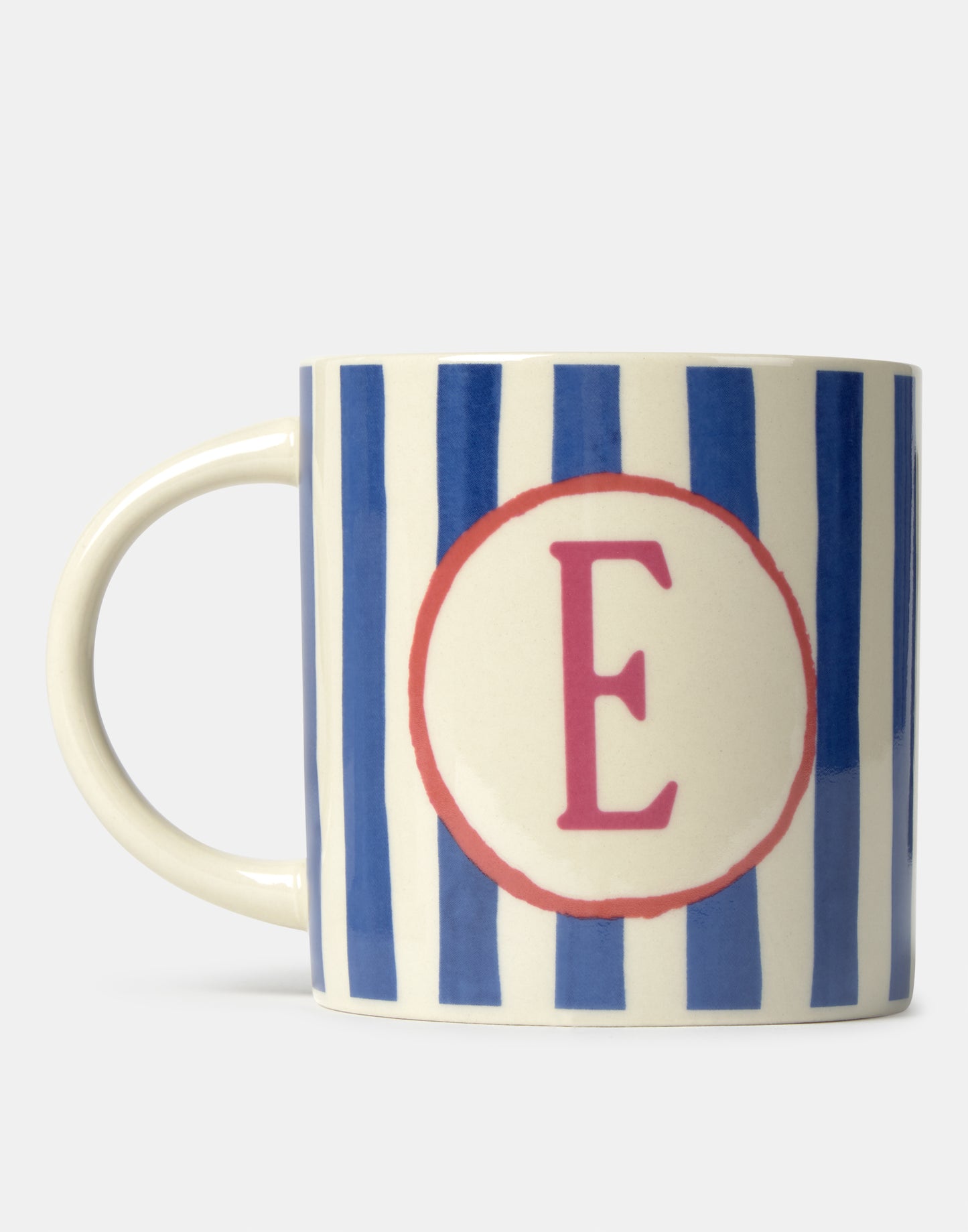 Ceramic mug with letter