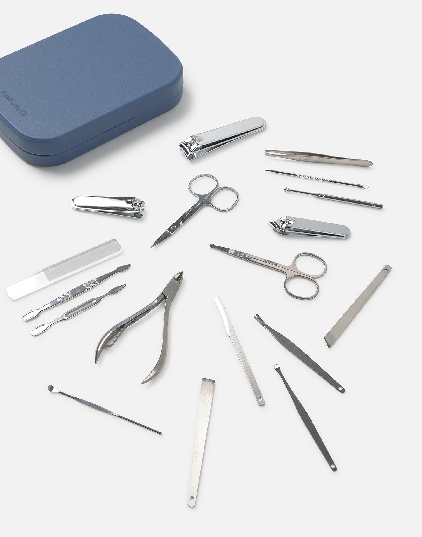 15-piece manicure set