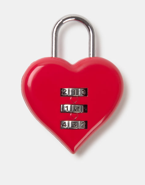 Heart-shaped padlock