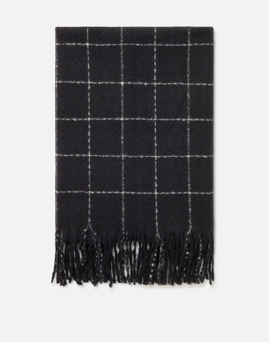 Thin checkered scarf