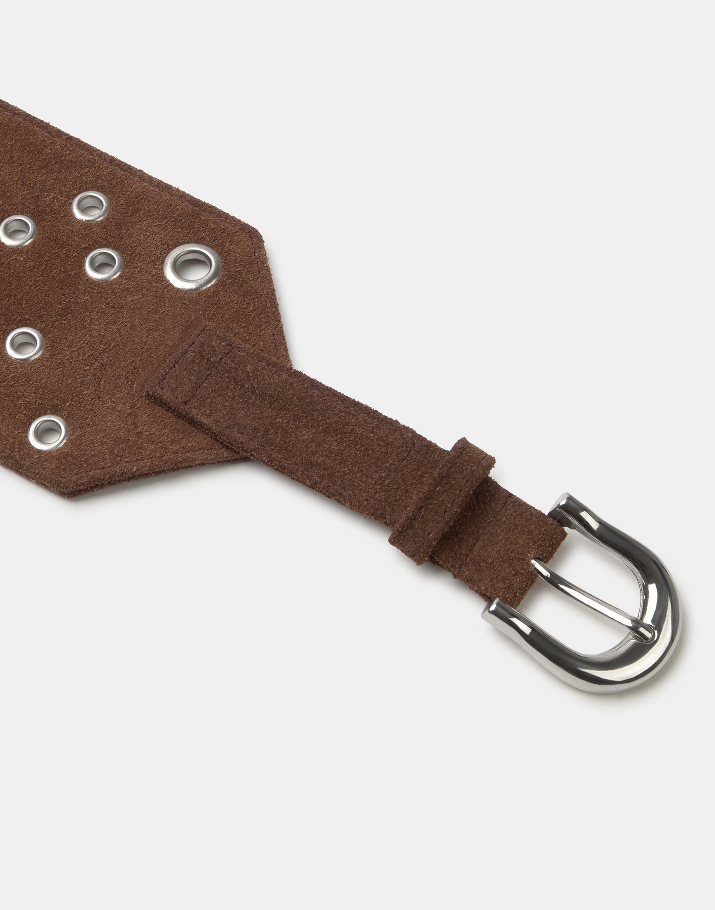 Wide eyelet belt