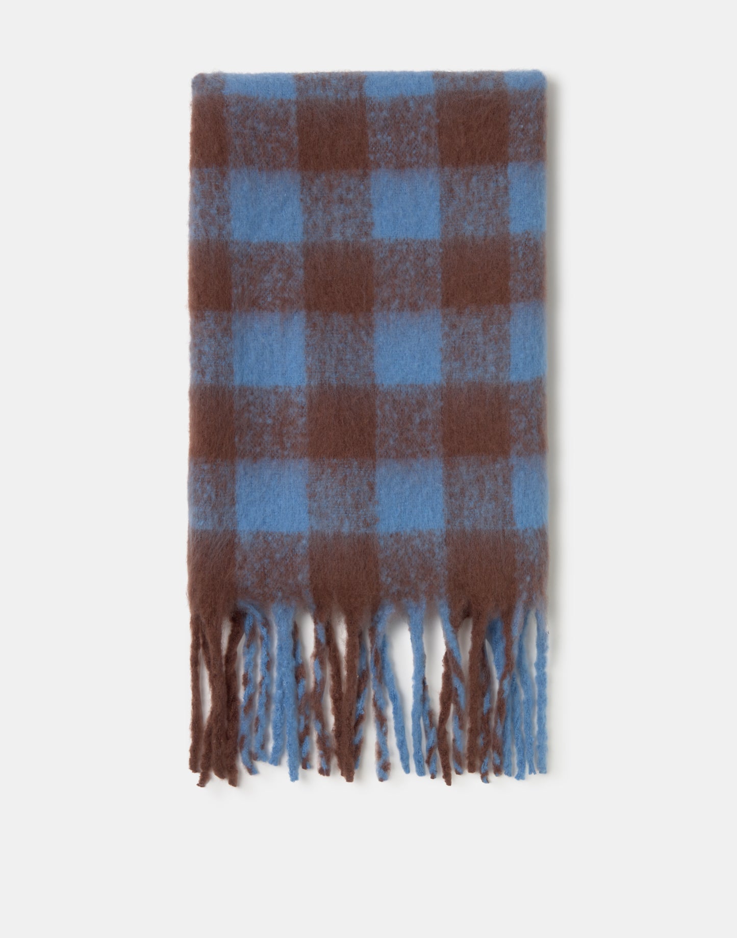 Soft checkered scarf