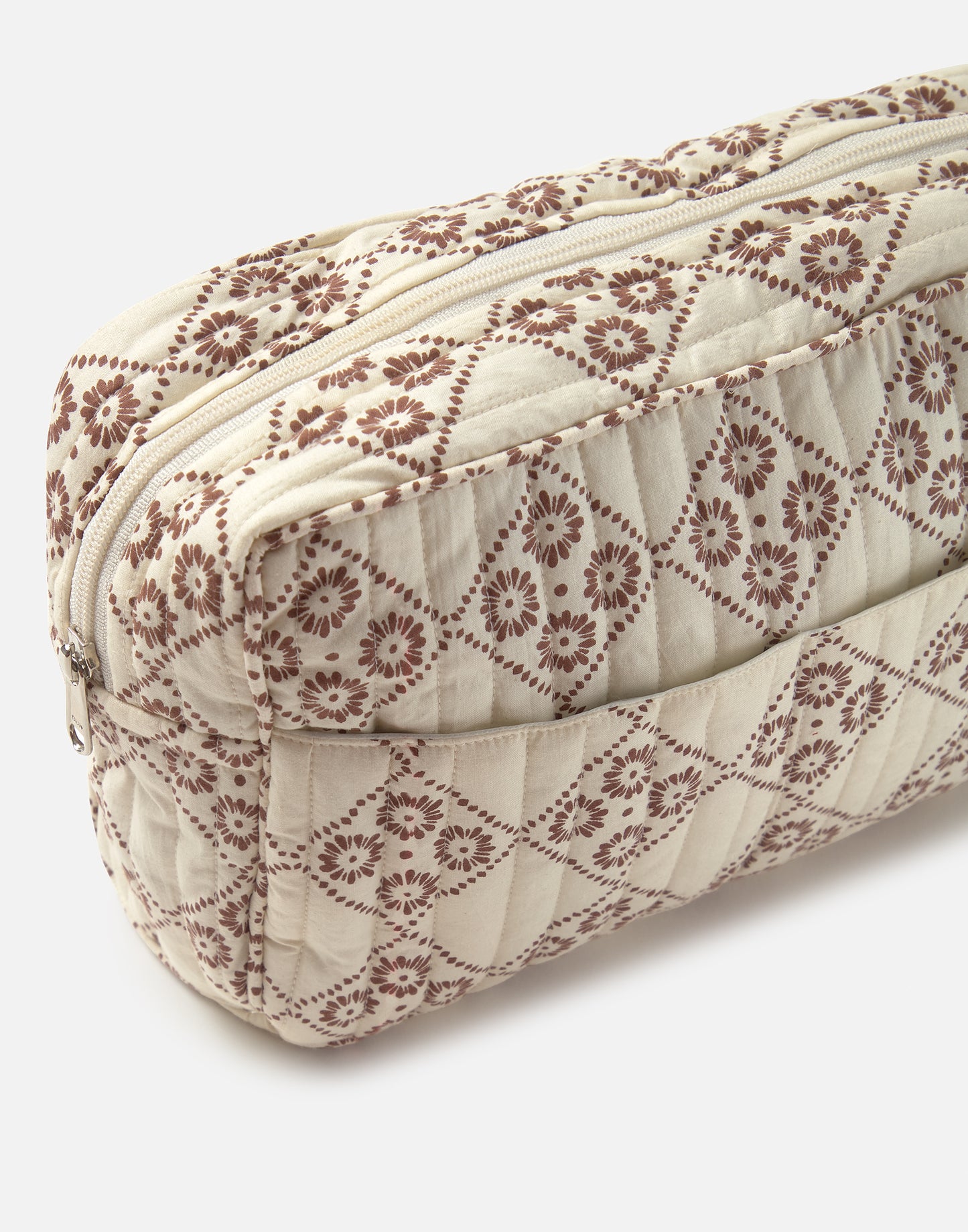 Large Jaya toiletry bag