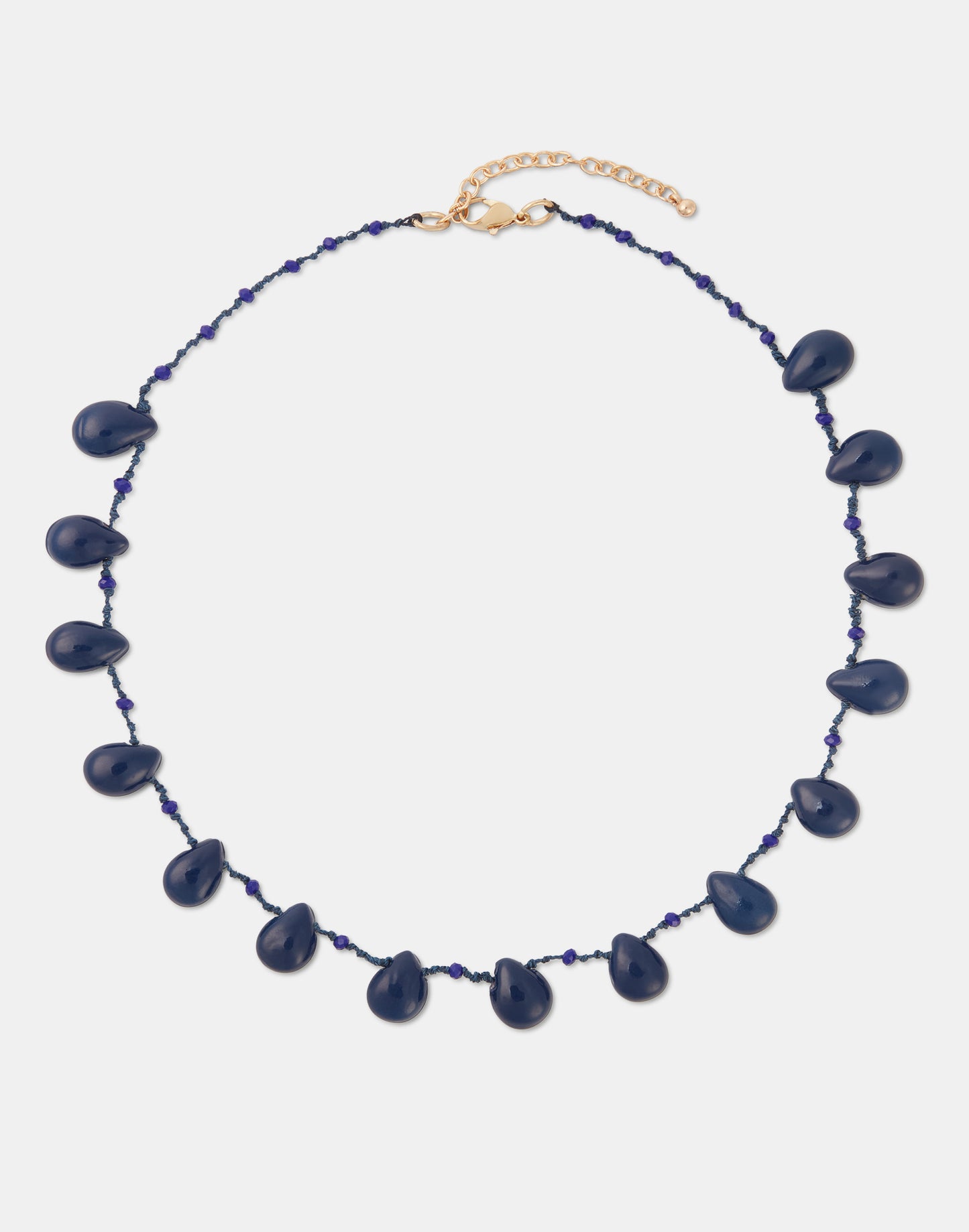 Collier en fil de pierre