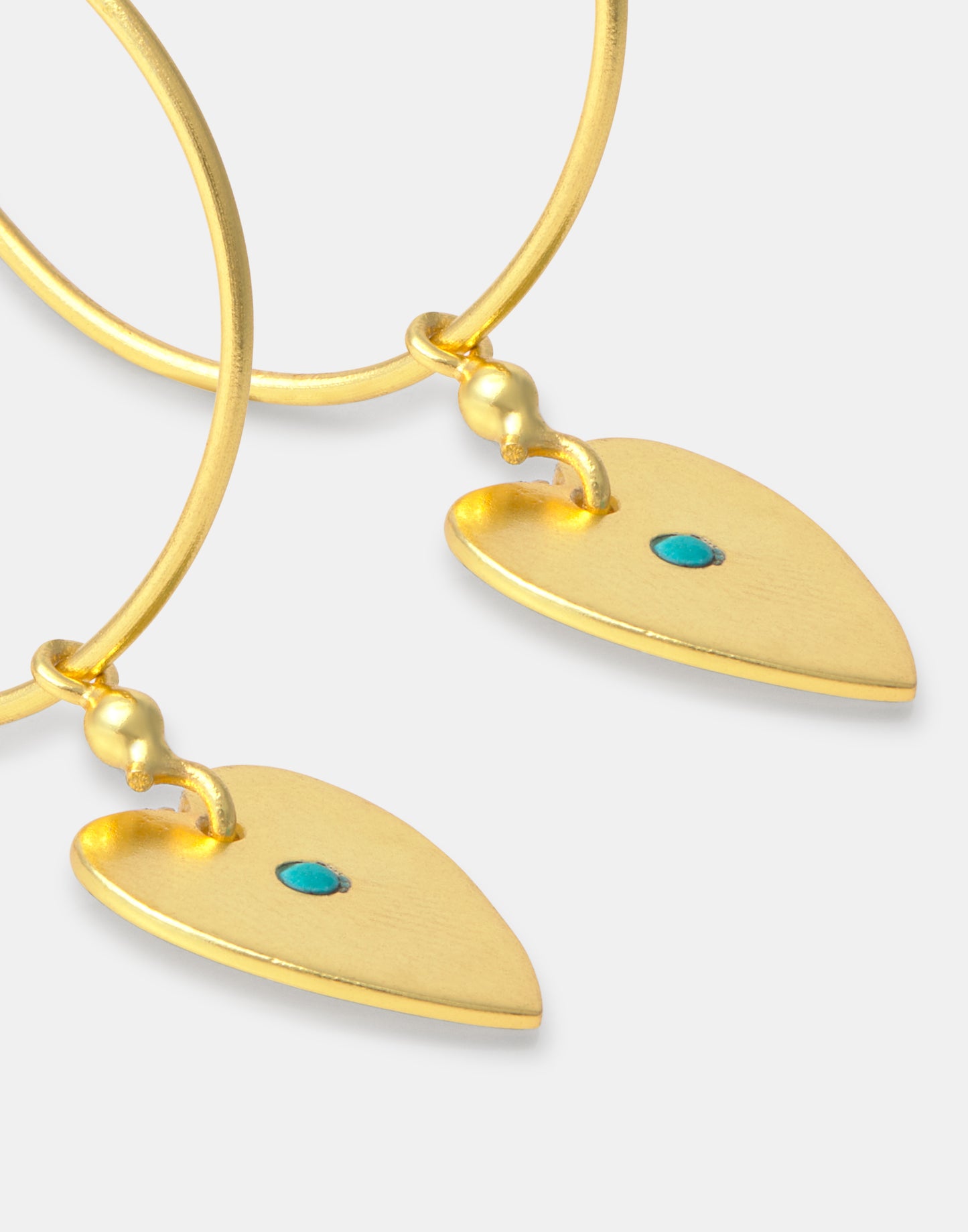 Orecchino cerchio cuore