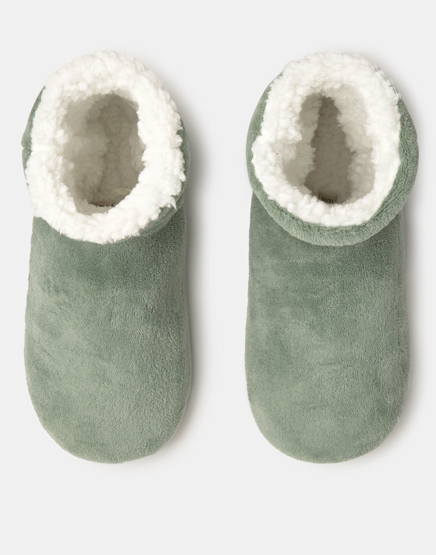 Women’s basic boot-style slipper