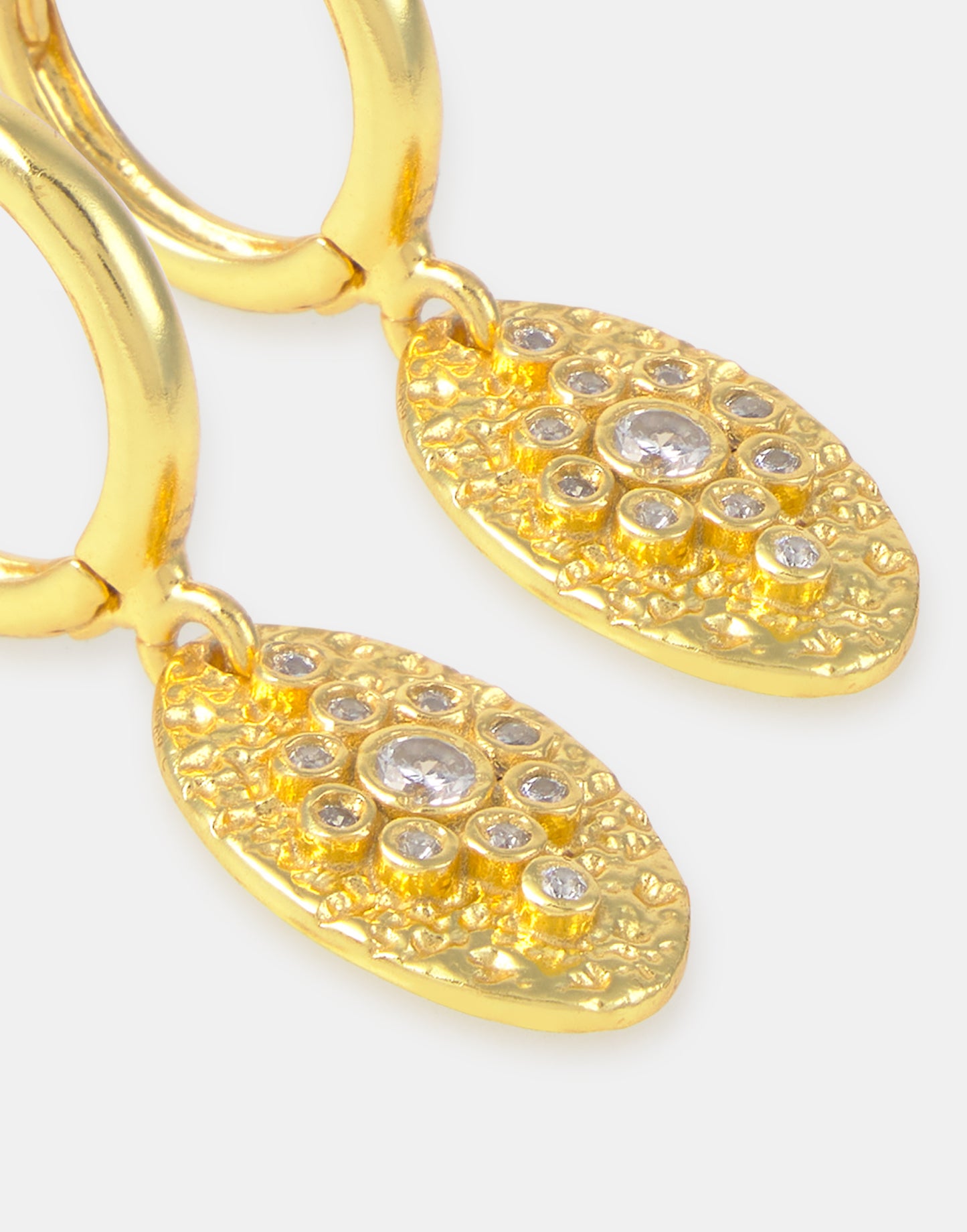 Orecchini medaglietta