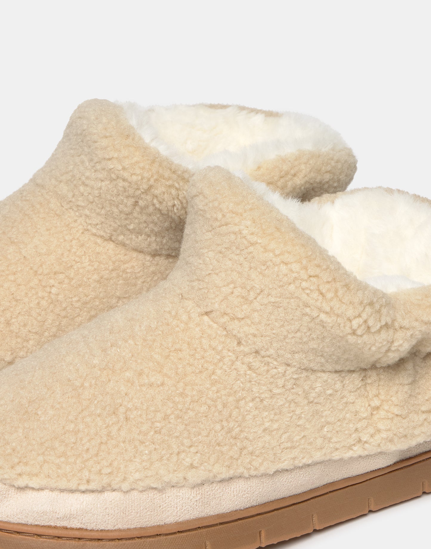 Zapatilla botín borreguito