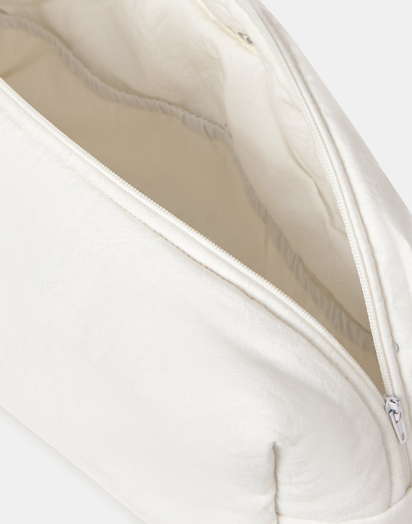 Beauty con cuore ricamato