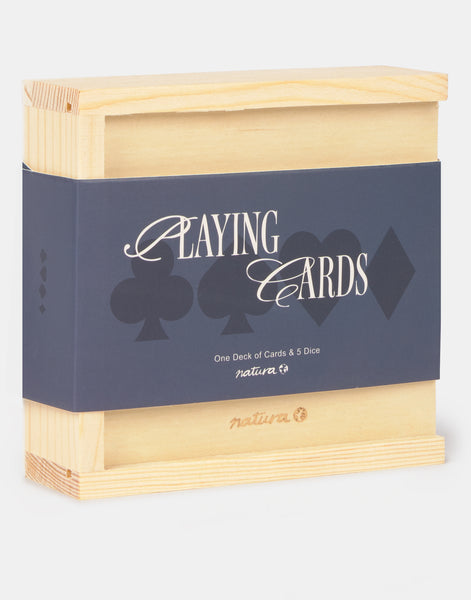 Juego combinado de cartas y dados