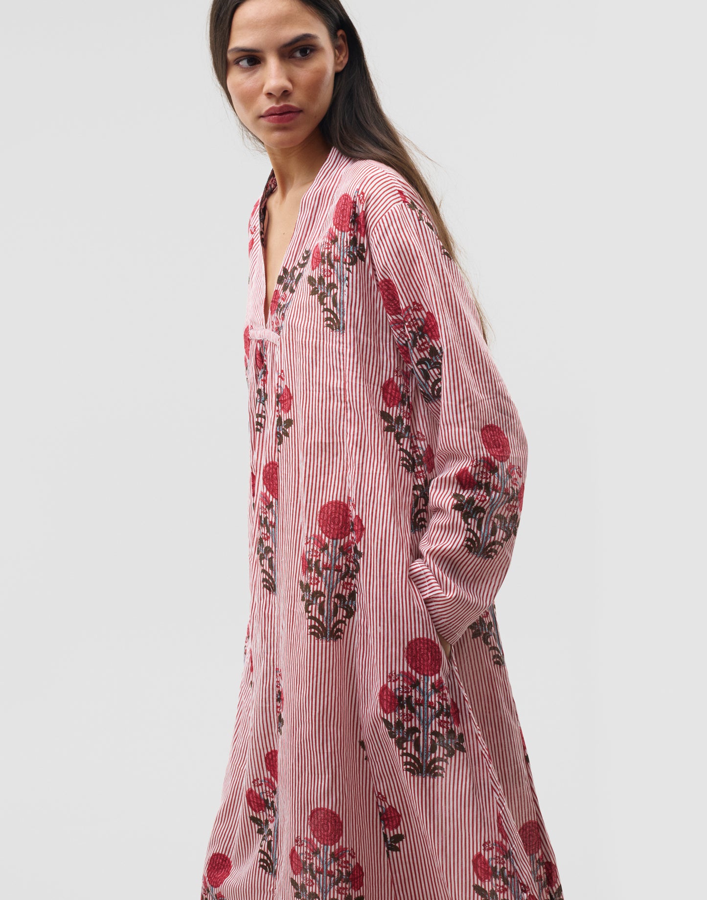 Robe rosette bordeaux