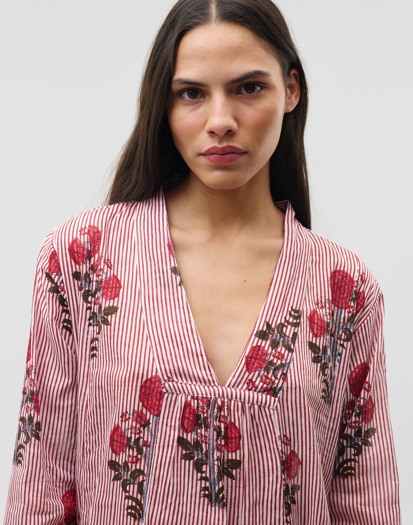 Robe rosette bordeaux