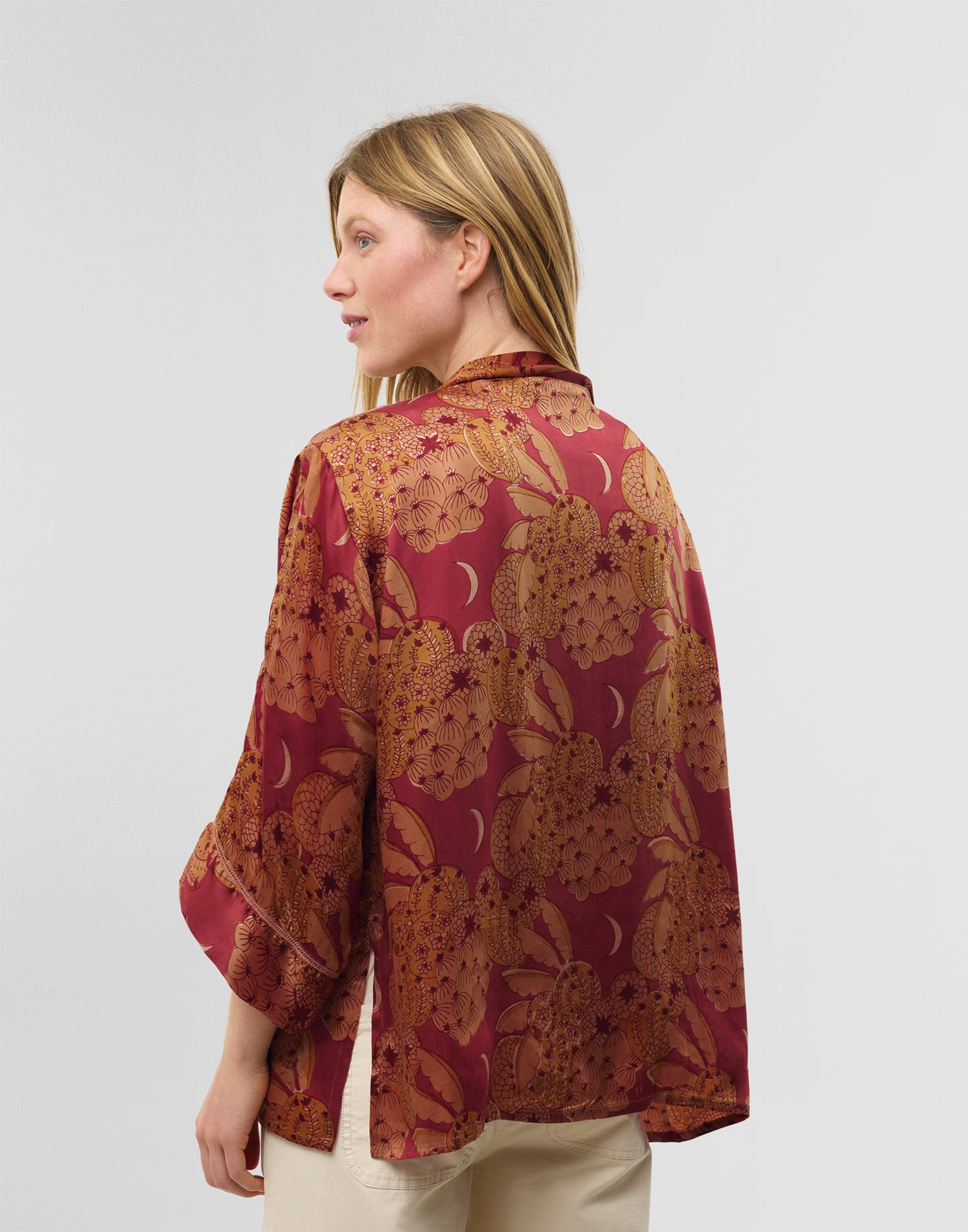 Short Lotus Kimono