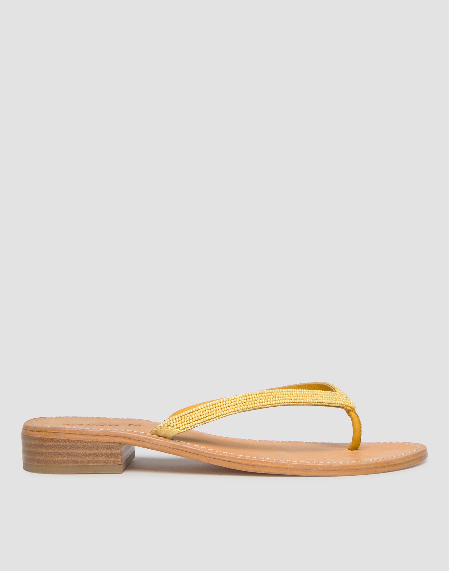 Sandalia tacón beads