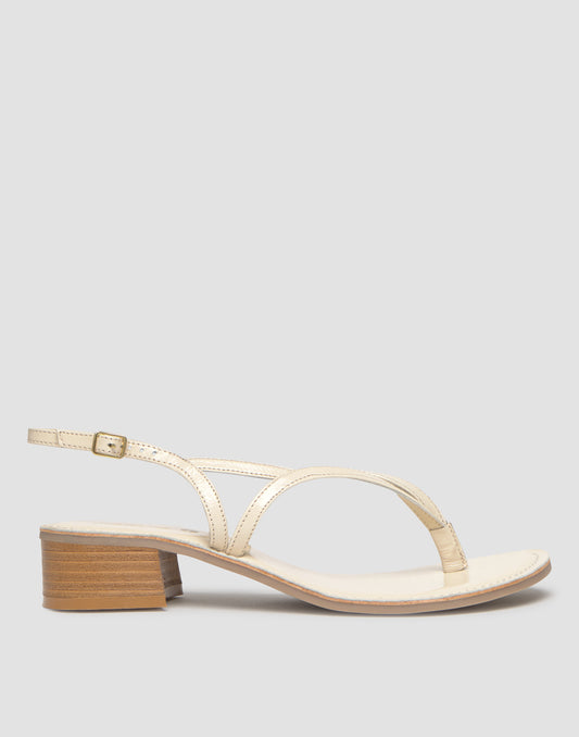 Sandalia tacón piel tiras