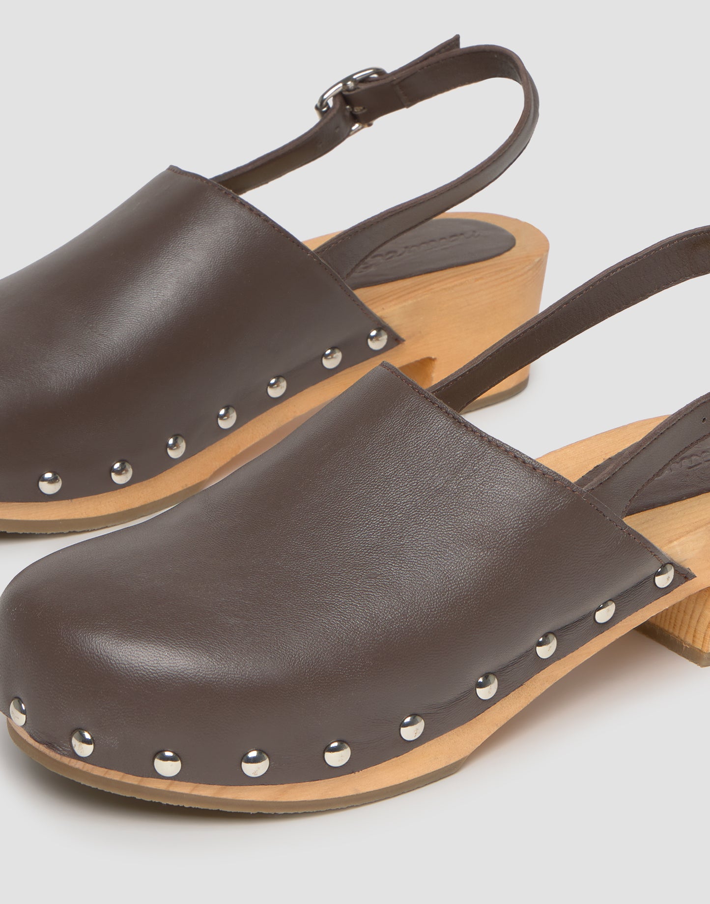 Sabot en cuir semelle bois