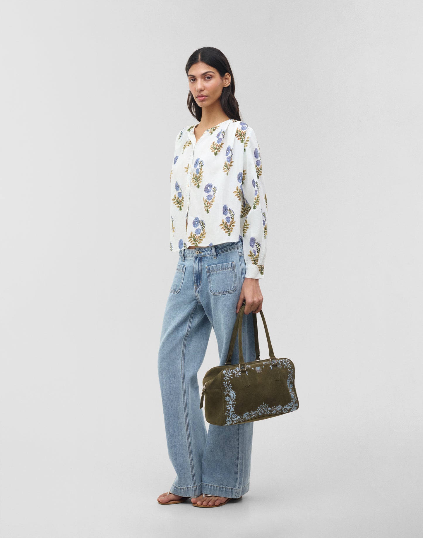 Bolso piel bowling bordados