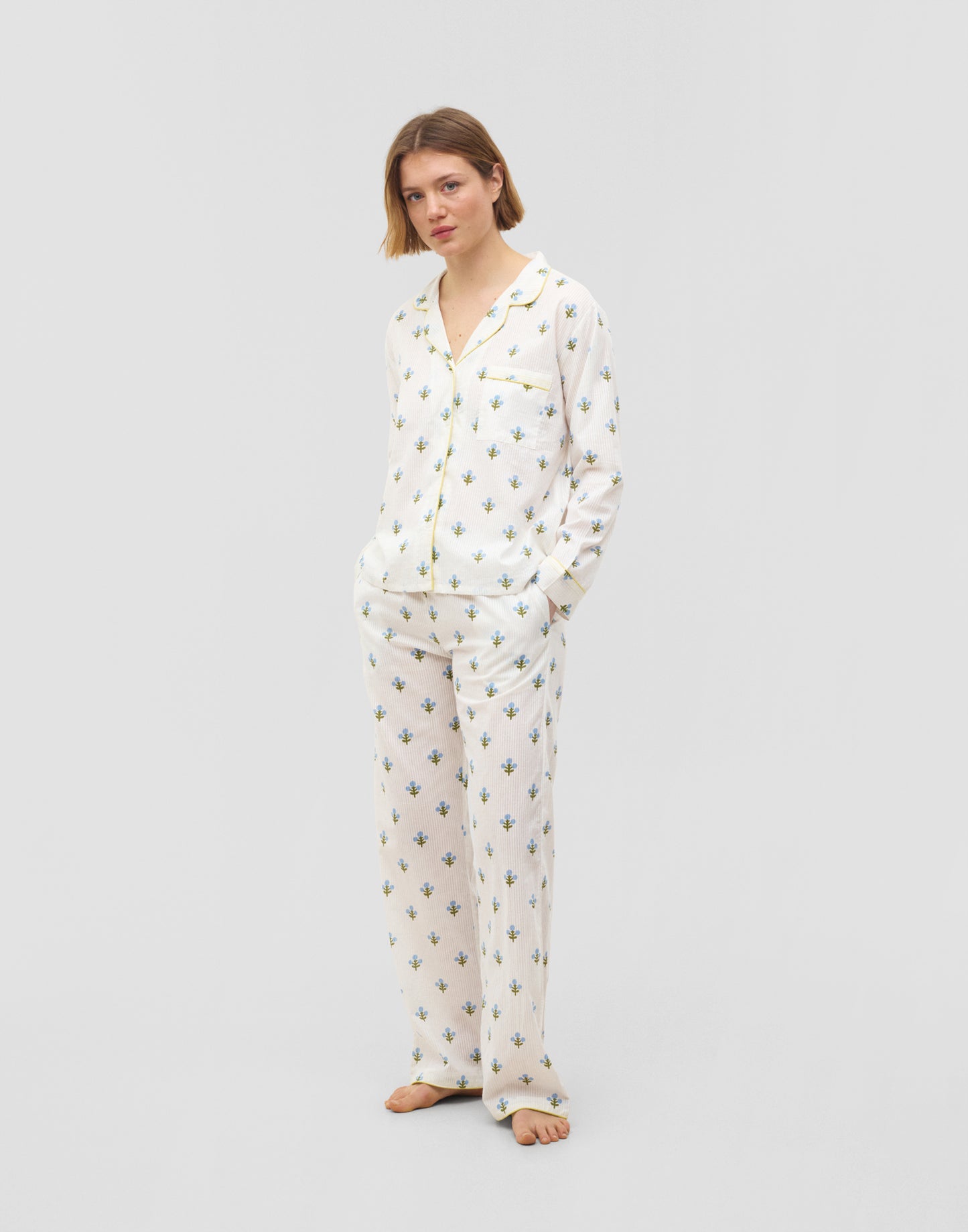 Jaya Stamps Pyjama Set