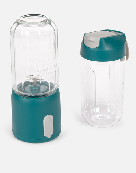 Tragbares Mixer-Set mit Becher