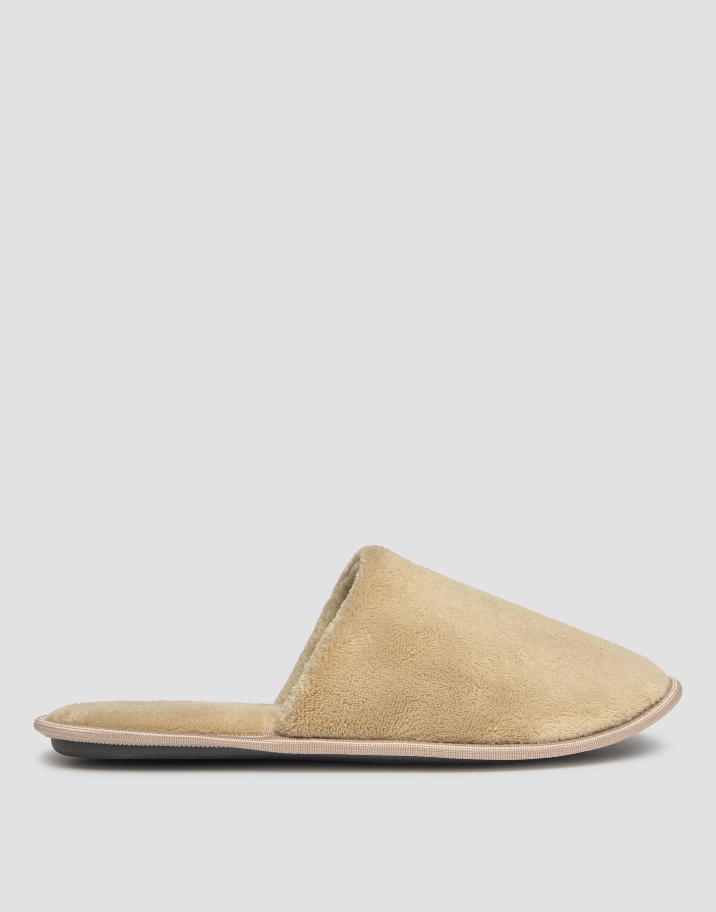 Zapatilla abierta básica hombre
