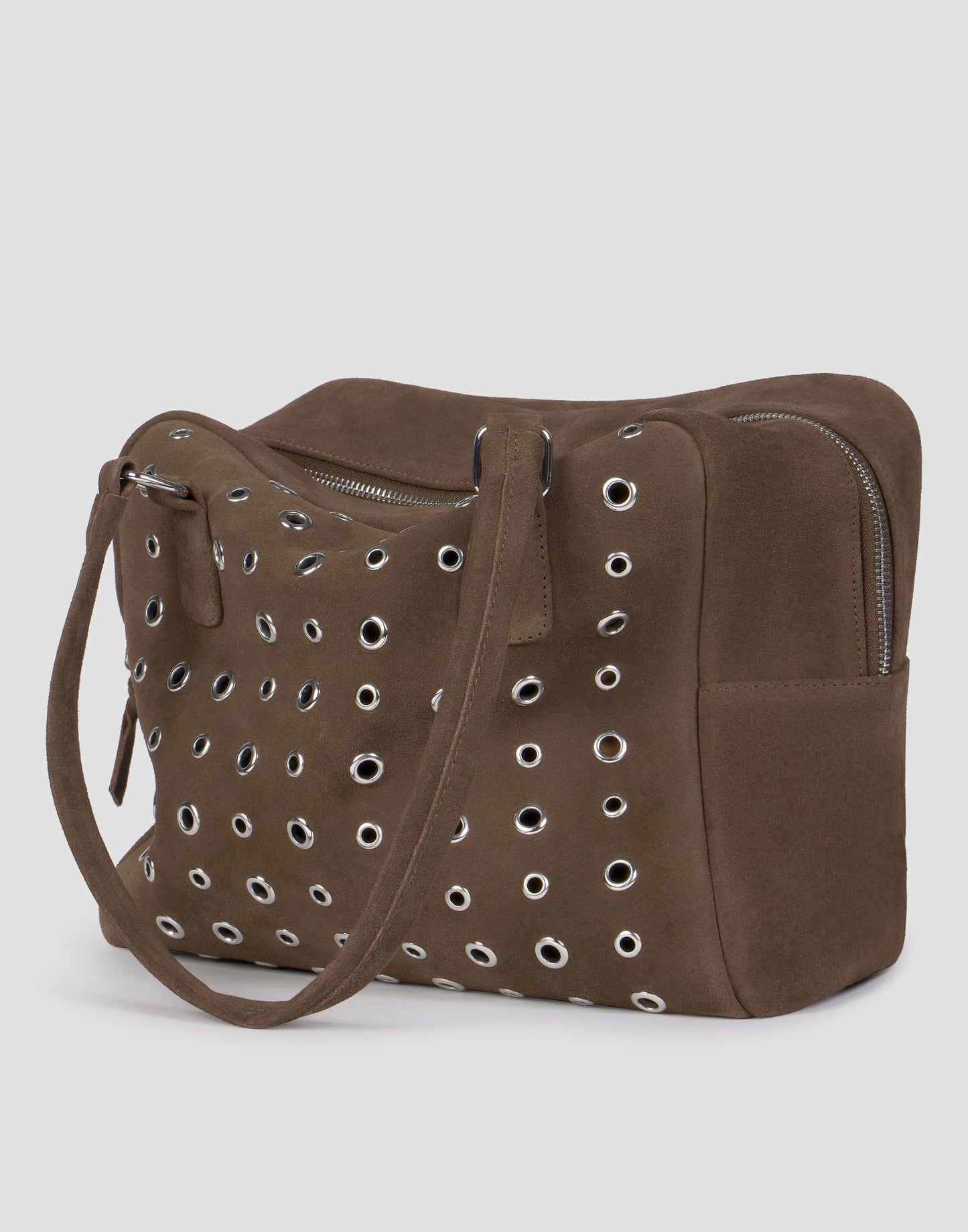 Bolso bowling tachas