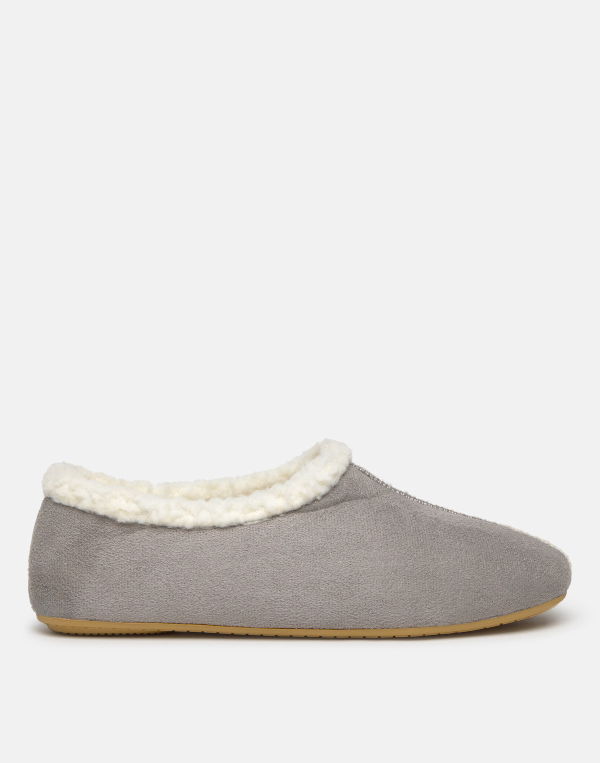 Chaussons fermés effet cuir