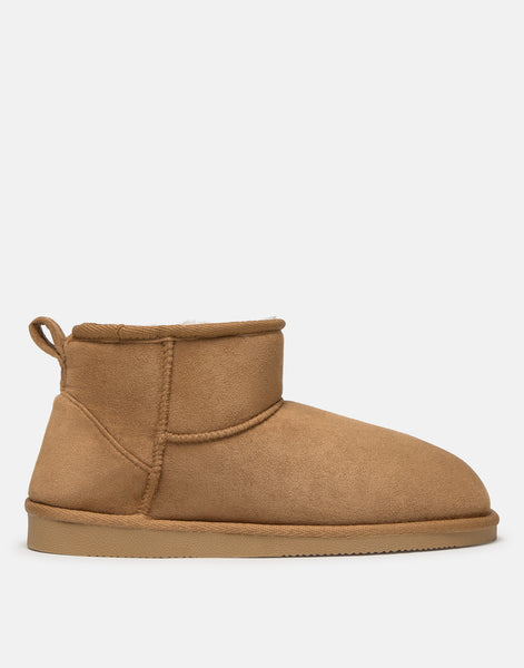 Botin pelo interior