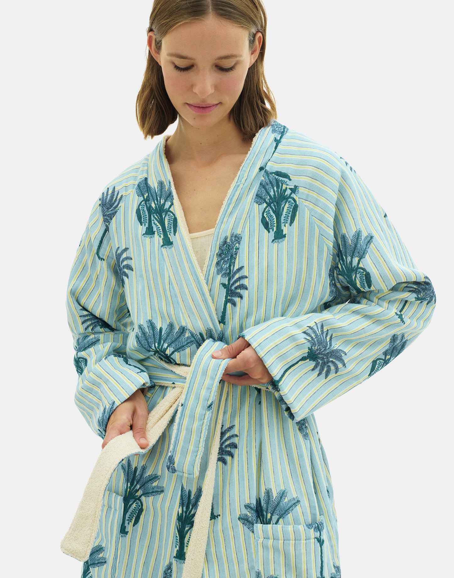 Jaya bathrobe