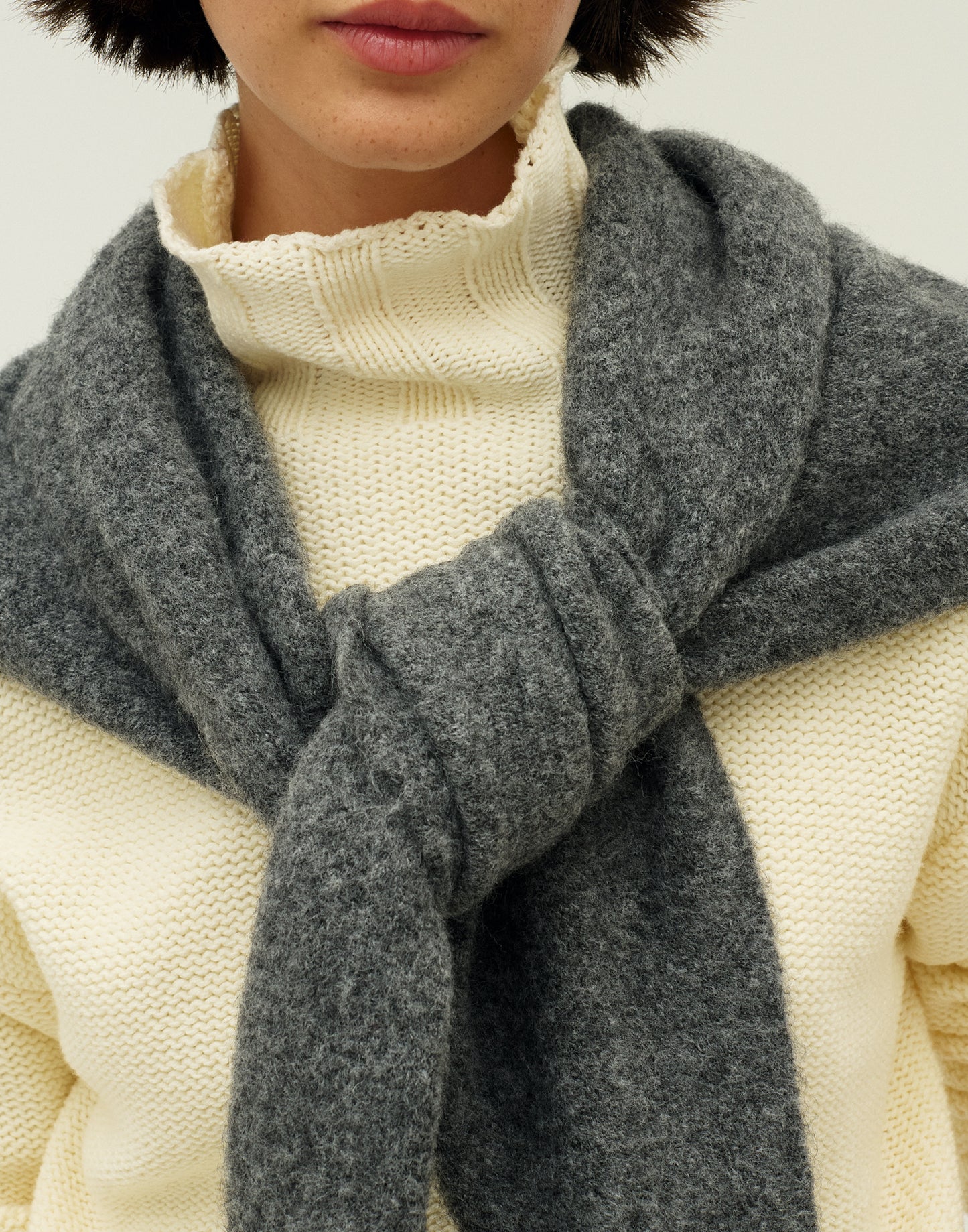 Mantilla-Style Scarf