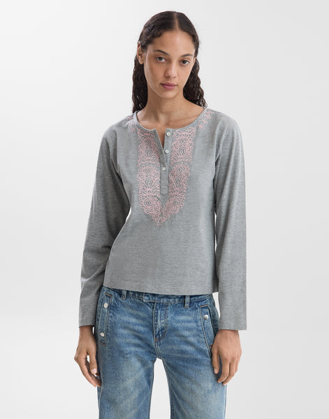 Camiseta Kurta