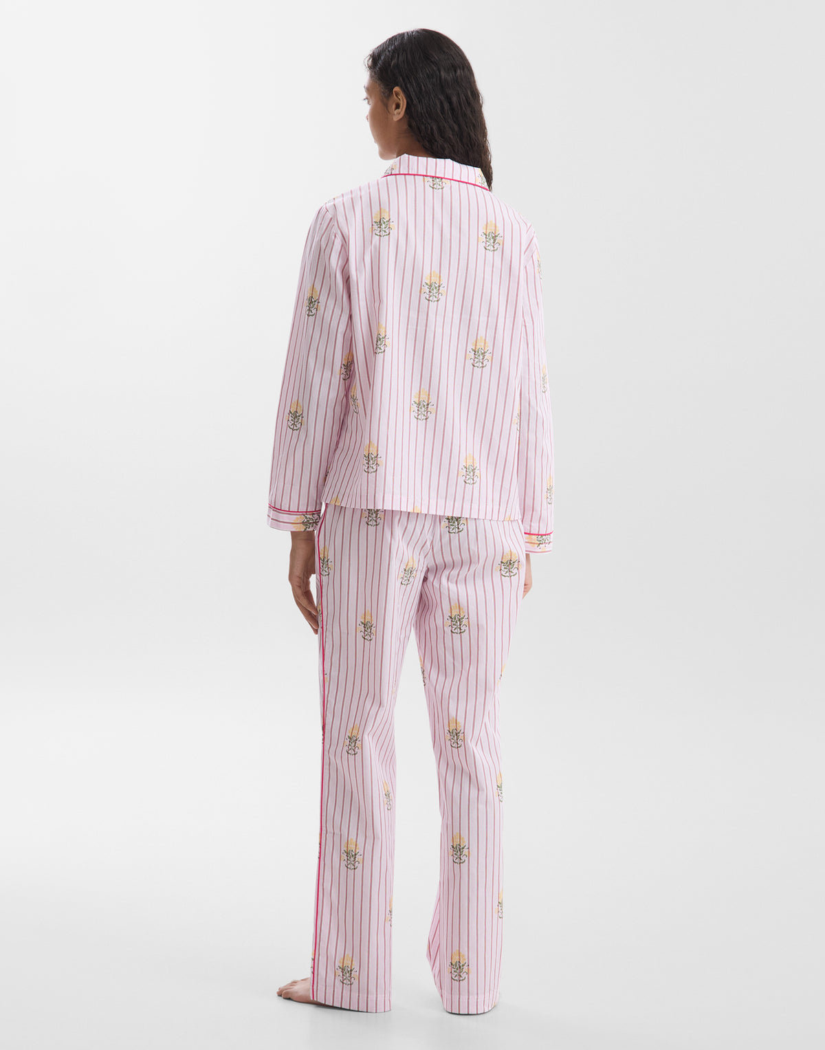 Pijama Vijaya flor