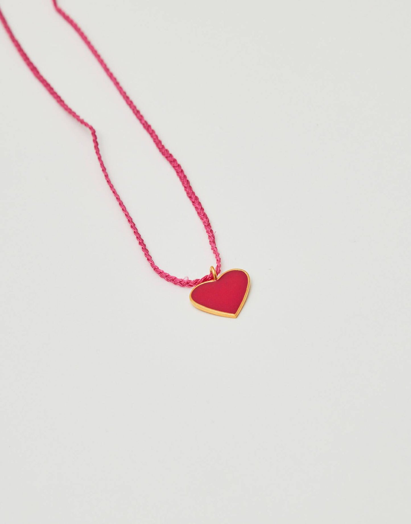 Gold-plated heart medal necklace